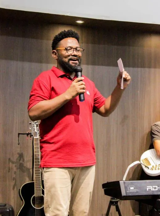 Apresentação ao vivo na Academy Music Classes